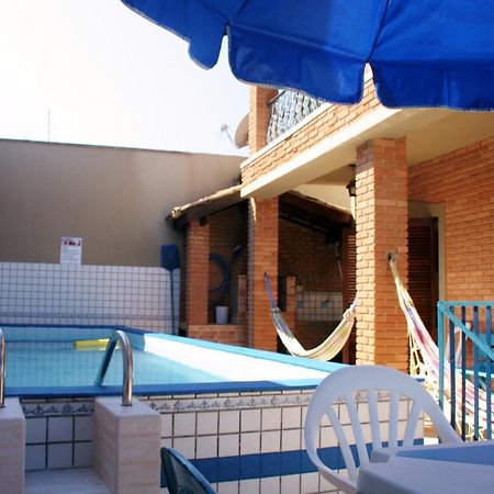 Sobrado Com Piscina Em Condomino Fechado A 150 M Da Praia Caraguatatuba Exterior photo