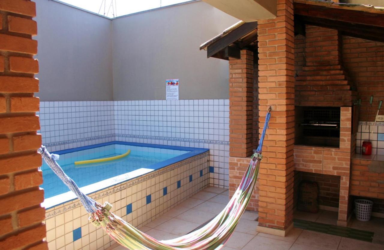 Sobrado Com Piscina Em Condomino Fechado A 150 M Da Praia Caraguatatuba Exterior photo