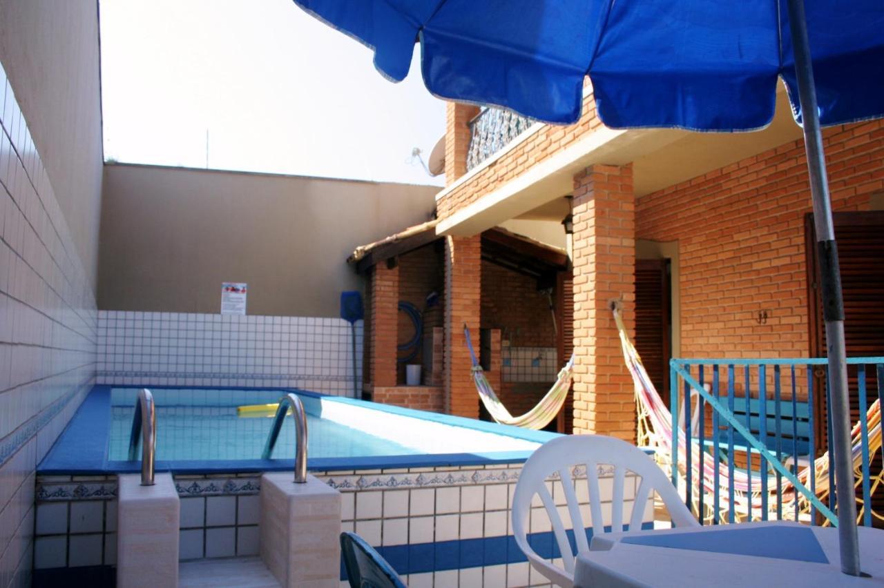 Sobrado Com Piscina Em Condomino Fechado A 150 M Da Praia Caraguatatuba Exterior photo